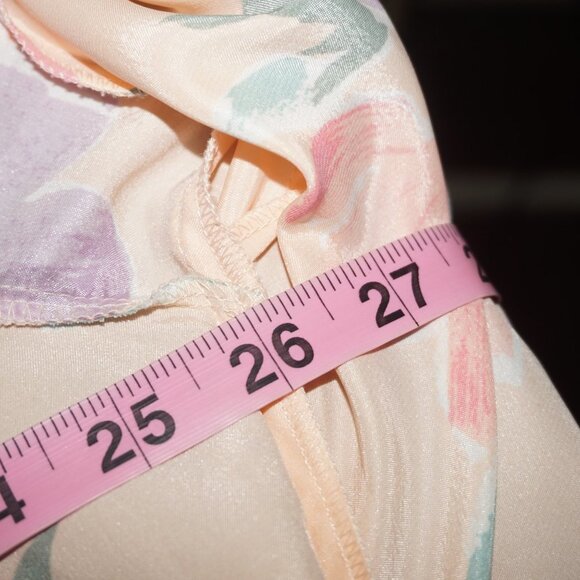 Vintage 80s Victoria's Secret Floral Robe - Picture 6 of 8